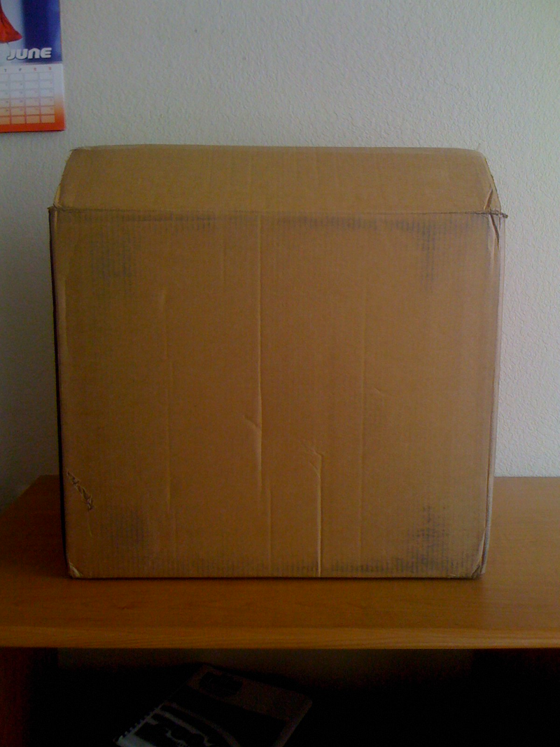 Illustration for article titled Gunmetal PS3: The Unboxing